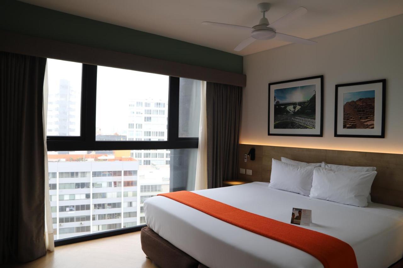 Quarto com Cama King-size - Acessível para Hóspedes com Mobilidade Reduzida
