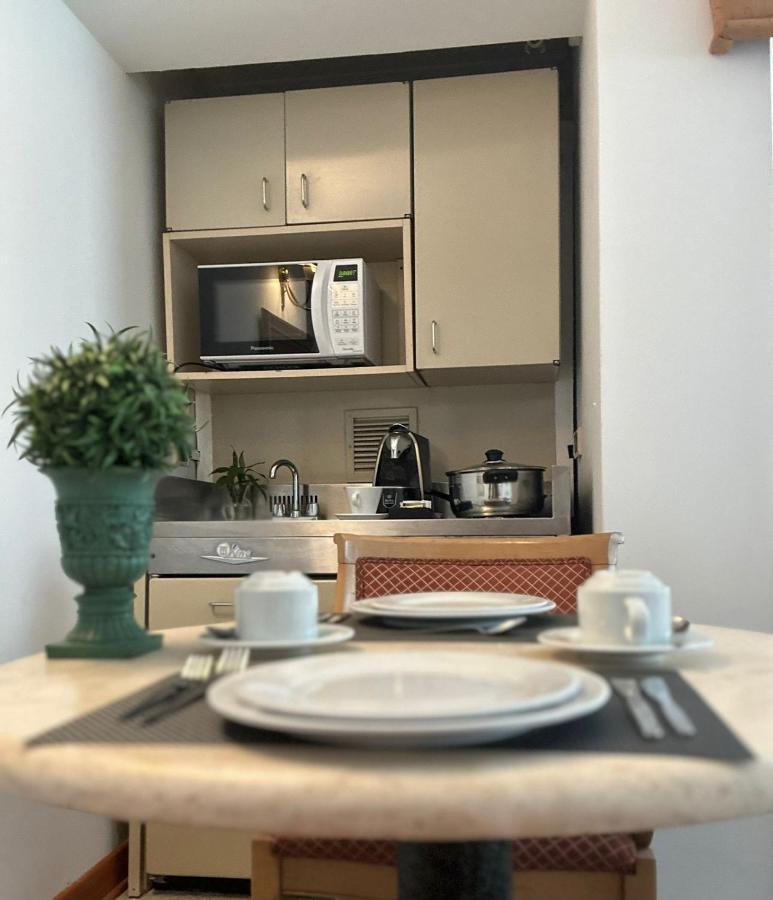 Junior Suite Kitchenette,1499092504:JPEG