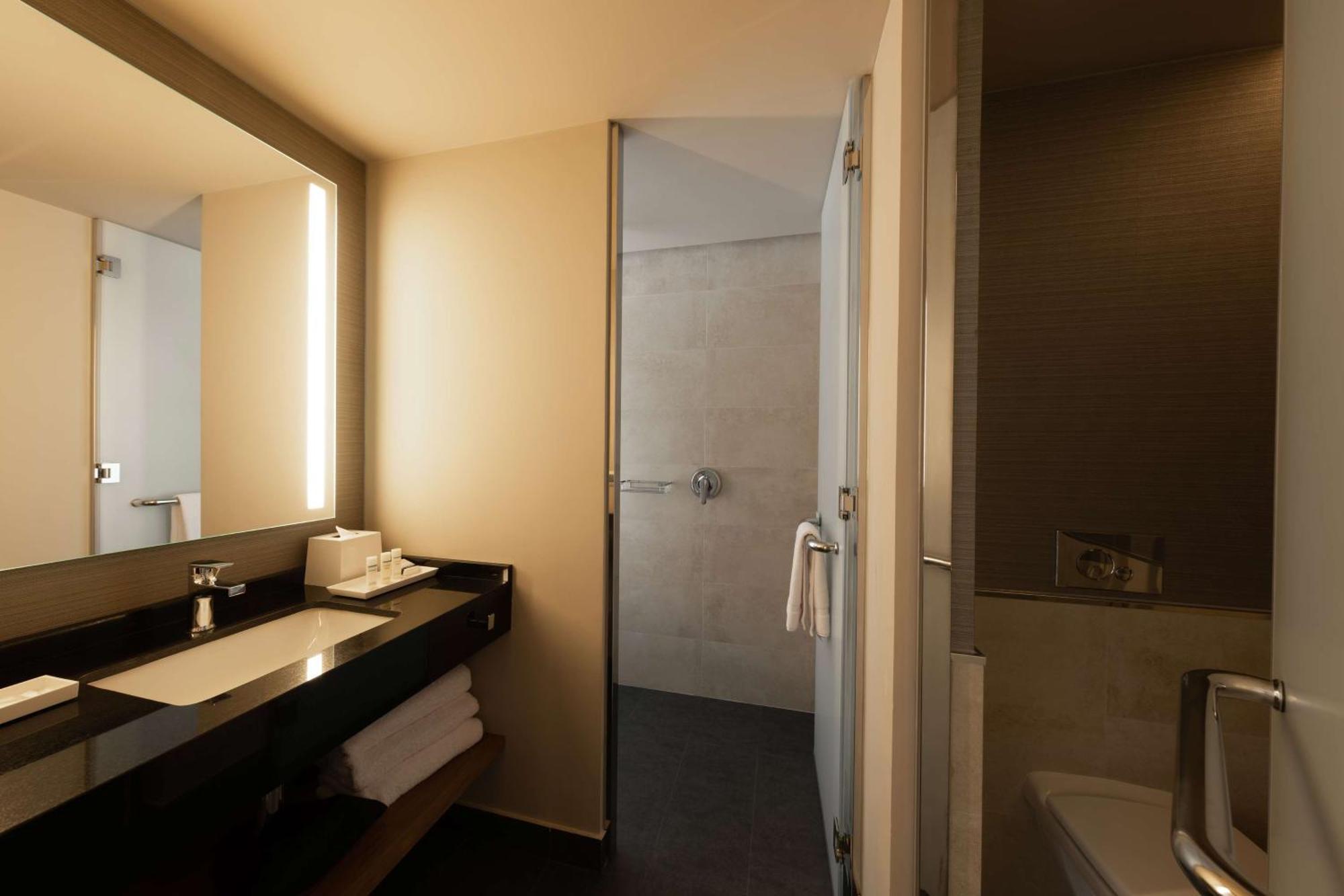 Chambre Double – Vue sur Ville