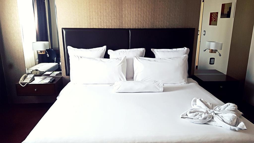 Superior Junior King Room