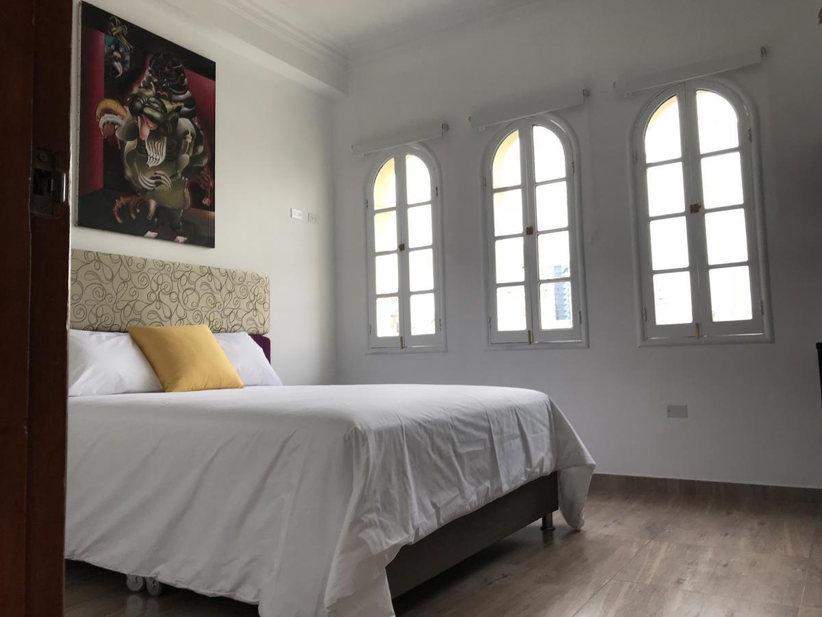 Deluxe Queen Room,630818667:JPEG