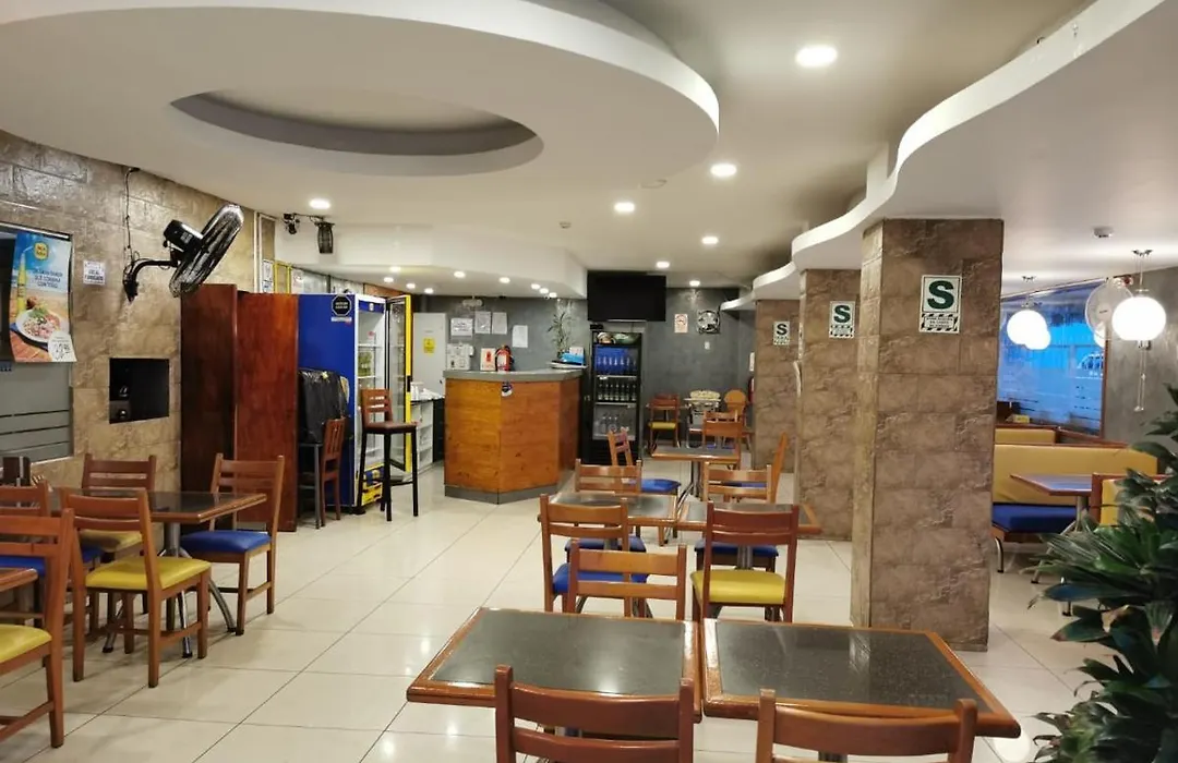 Hotel Dia Y Noche-1