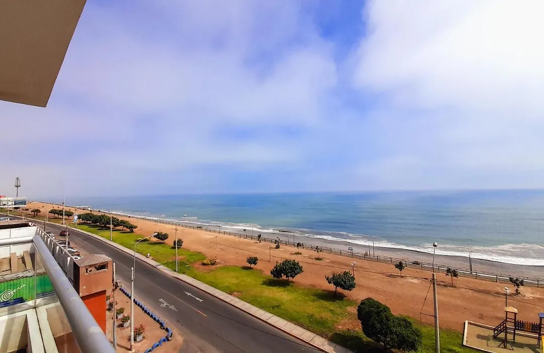 Exclusivo Departamento Frente Al Mar-1