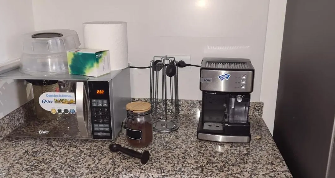 A 5 Min De Larcomar Miraflores Habitacion En Departamento Todos Los Servicios Incluidos Con Gimnasio-1