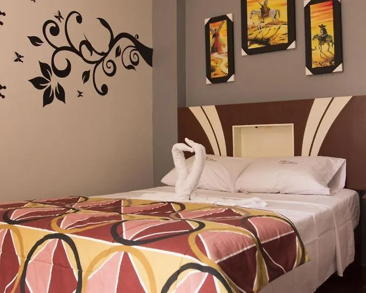 Hostal Las Fresas Lima Airport-1