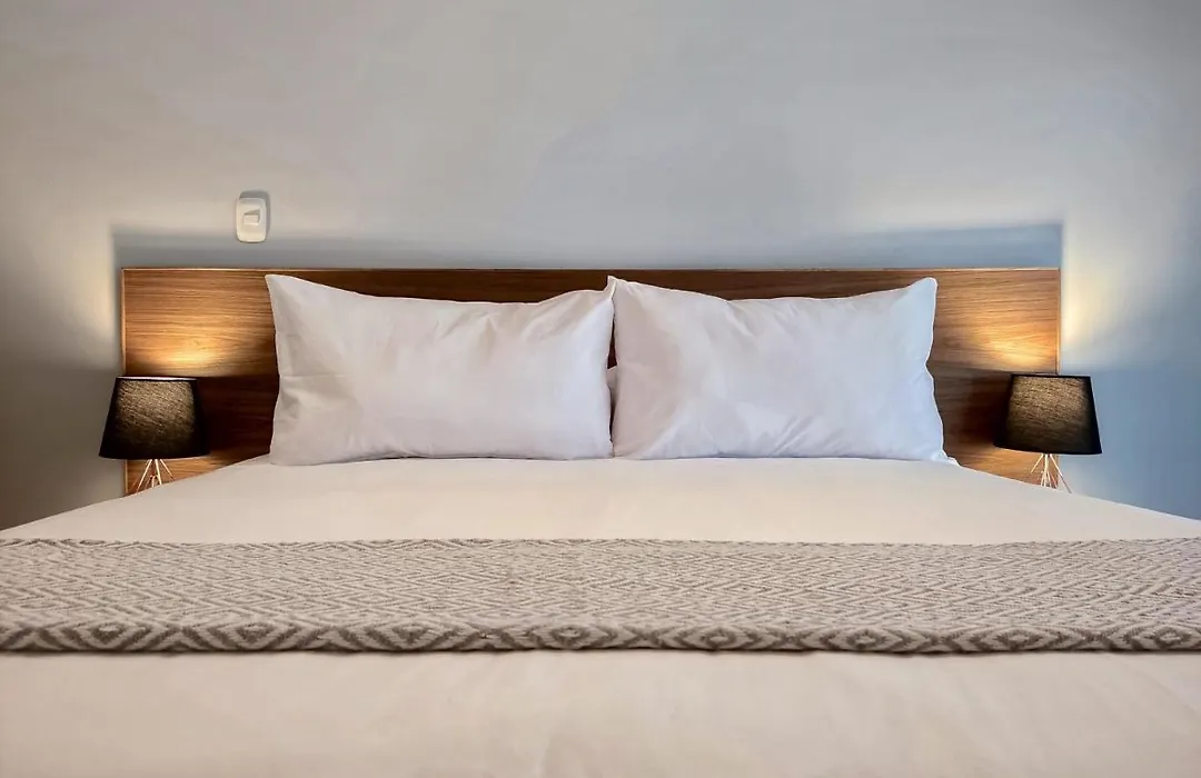 Astounding 2Br With Balcony In Barranco-1