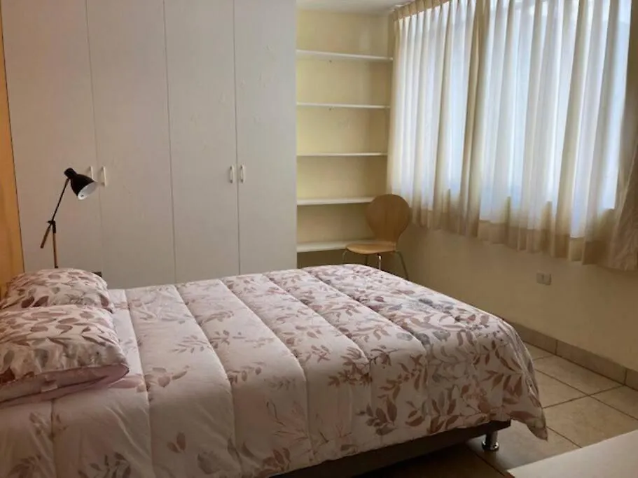 Apartamento En Surco-1