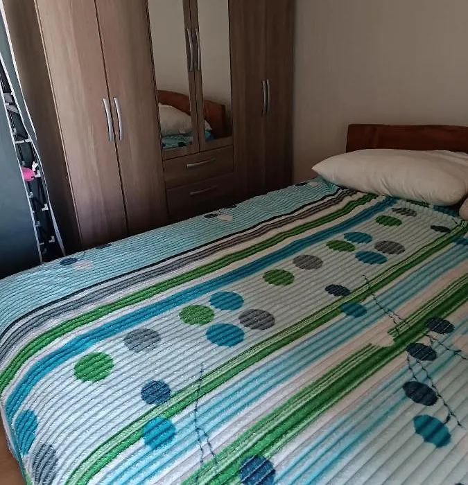 Comodo Departamento En Brena-1