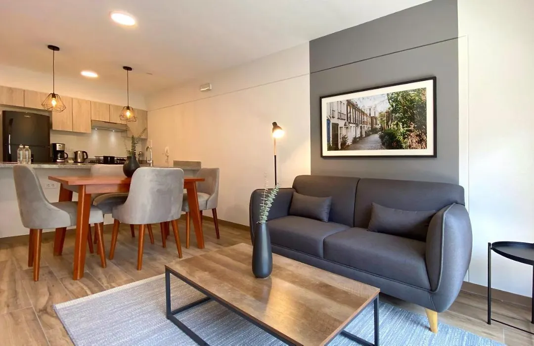 Hidden Gem 2Br In Miraflores-1