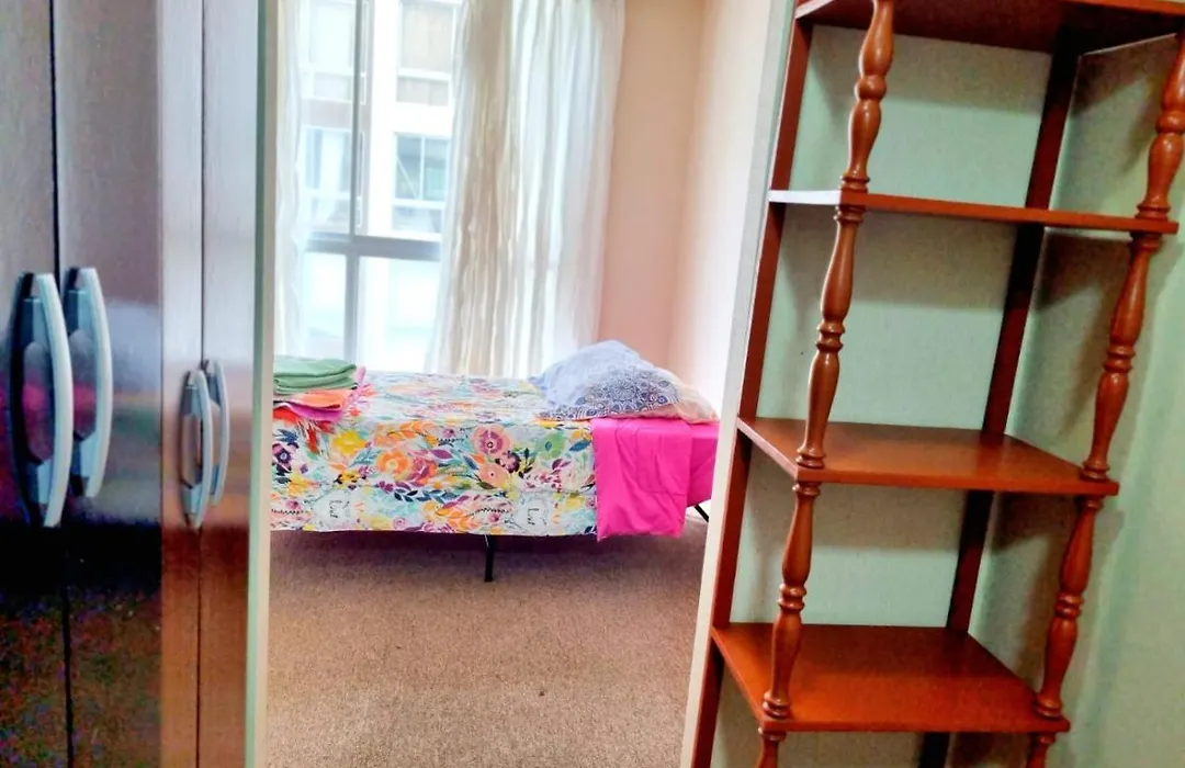 Funcional Lowcost Room 1 Guest-1