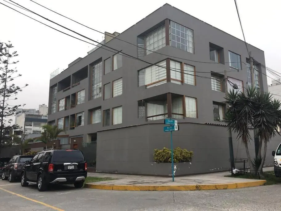 Amplio, cómodo y moderno apartamento cerca al Mall-1