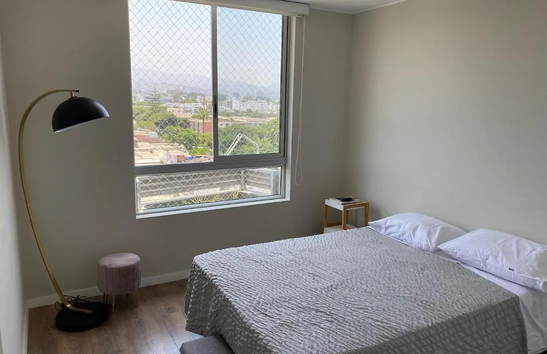 Habitación en miraflores-1