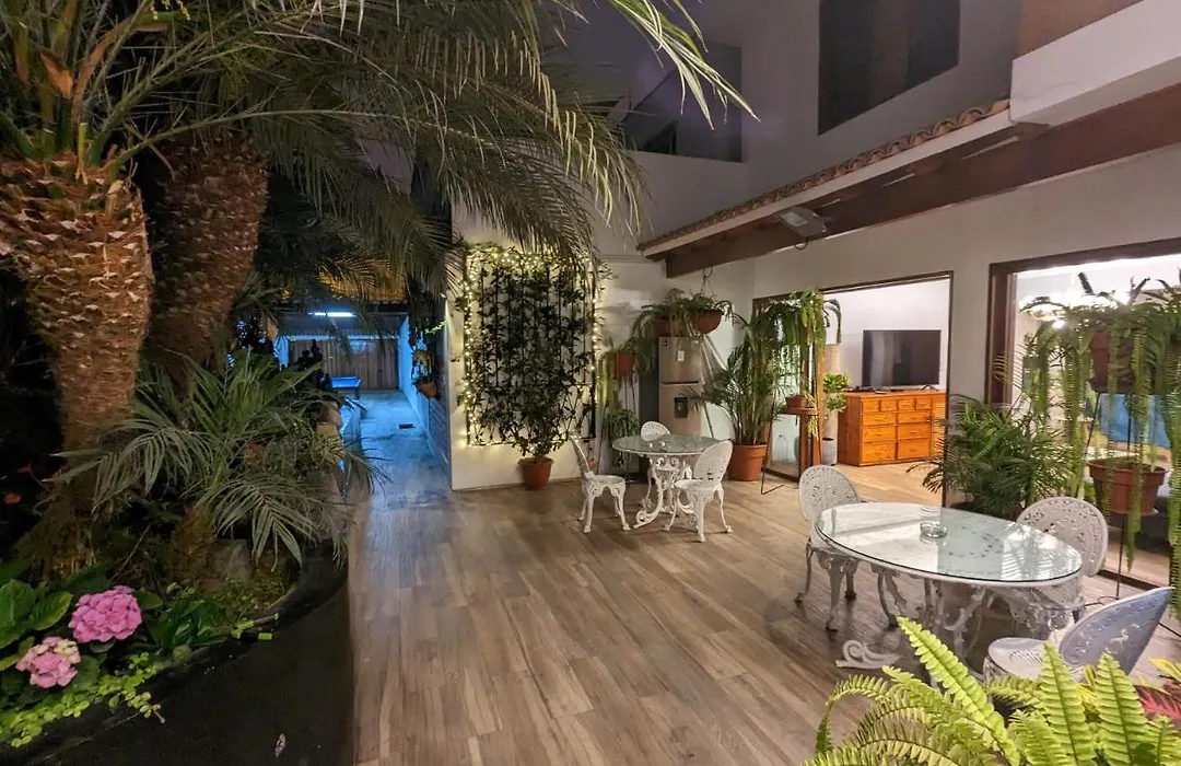 Luxurious Garden-Beach Home-1