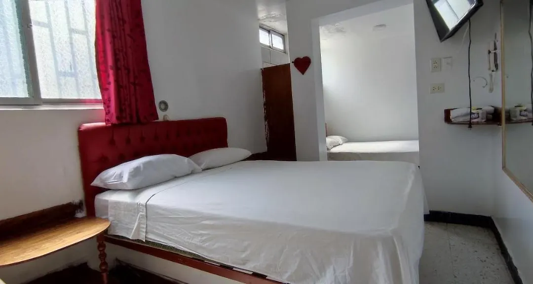Hostal Reyna-1