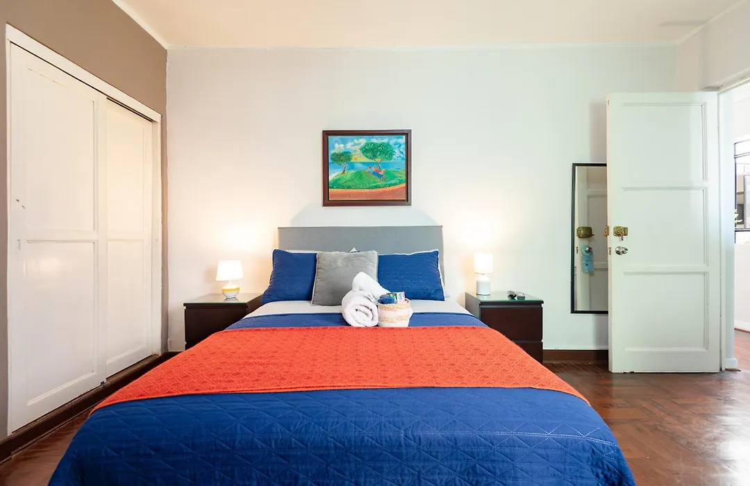Charming Miraflores Guesthouse With Terrace Studio Apartment And Private Room-1