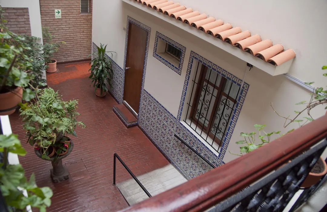 Hotel San Isidro Inn-1