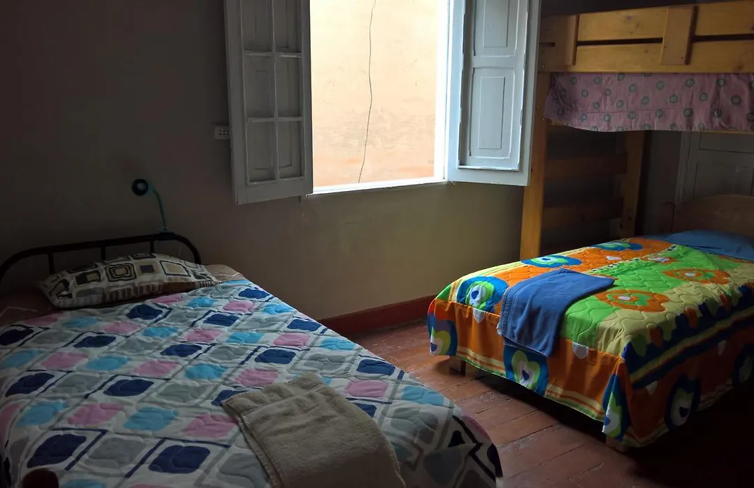 Habitaciones Para Estudiantes Y/O Mochileros-1