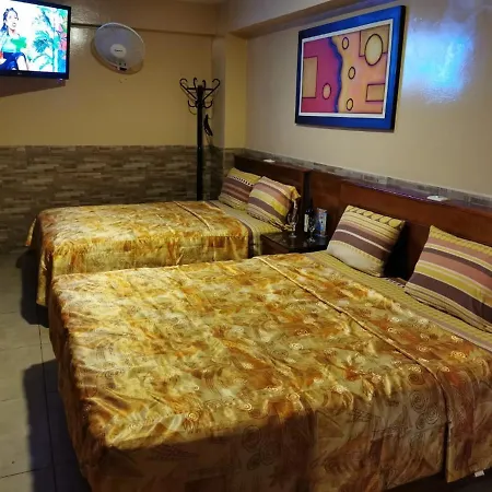 Hotel Dia Y Noche-2