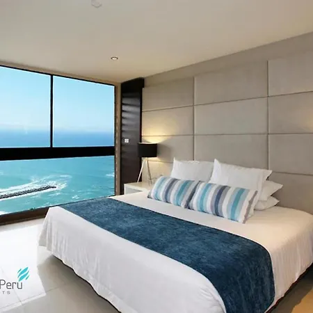 Oceanfront Larcomar Apartments-2