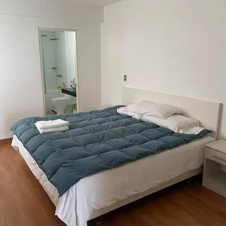 Modern 2Br At Miraflores Slzr-304-3