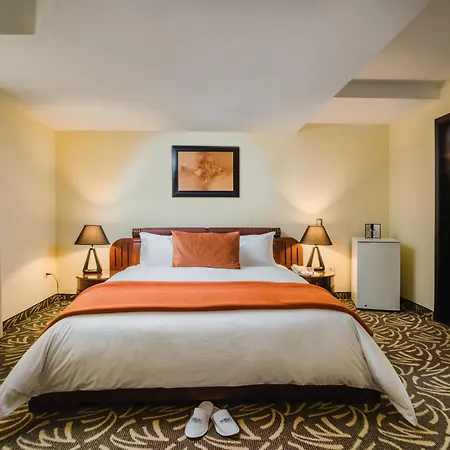 Hotel Nobility-3