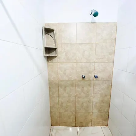 Hostal Jardin Secreto-2