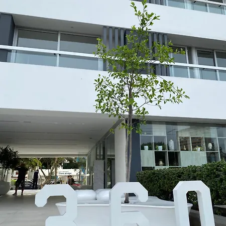 Moderno departamento Miraflores 360-2
