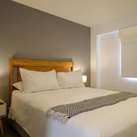 Beautiful 3Br With Balcony In Miraflores-3