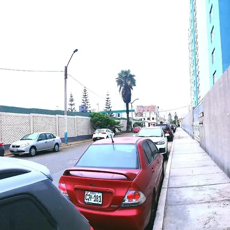 Funcional Lowcost Room 1 Guest-3