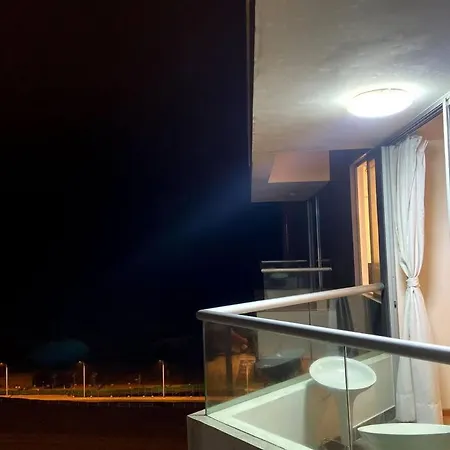 Departamento con vista al Mar y piscina-3