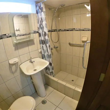 Acogedora Habitacion Privada En Surco-3