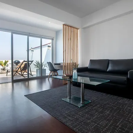 Deluxe Duplex With Private Terrace-3