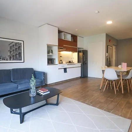 Stylish 2Br In Luxury Building-2