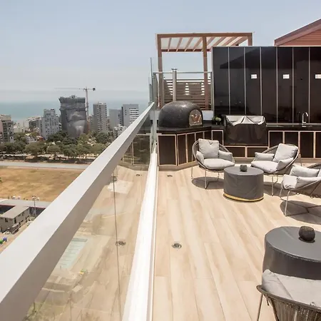 Artsy Loft Overlooking Barranco-2