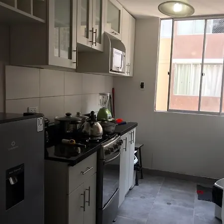 595 Departamento En Chorrillos-2