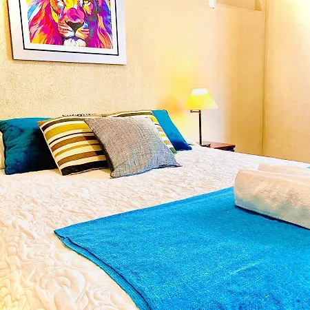 Centric Miraflores Private Room/Bath-3