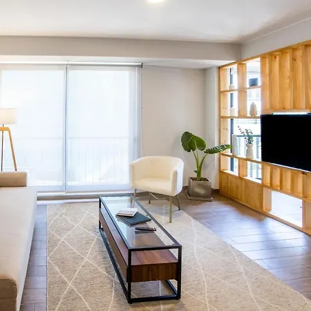 Astounding 2Br In Miraflores-2