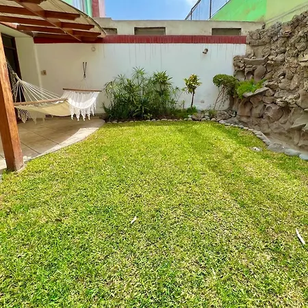 Lima Mini Aparts Monterrico - Cerca Embajada EEUU-3