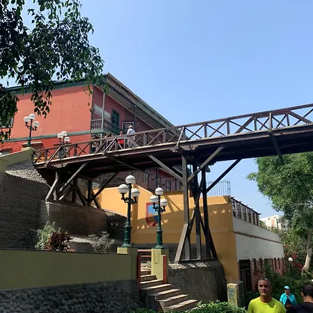 Bello y cálido Apartamento en zona histórica de Barranco-2