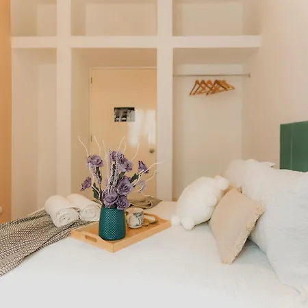 Miraflores Private Rooms - Mystay Guesthouse - Cocina Compartida - Terraza-2