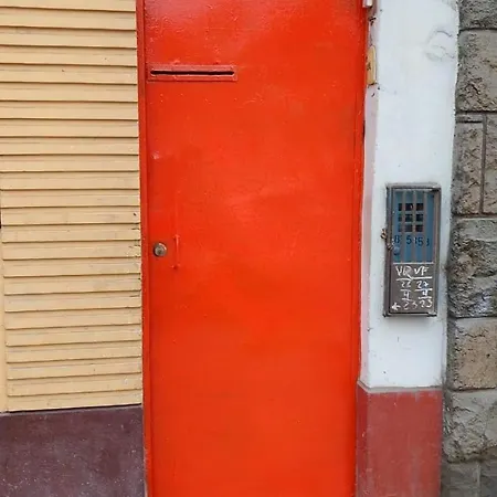 Moderna Mini Depto A 10 Min Del Centro Historico De Lima-3