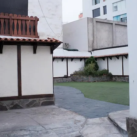 El Monarca Miraflores-2