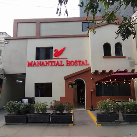 Manantial Hostal No.004-2