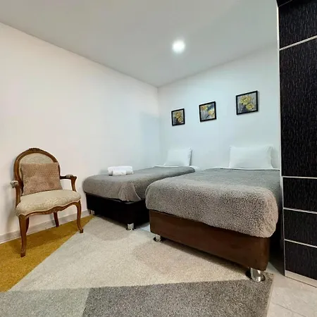 Apartamento Independiente 2 Camas Individuales-2