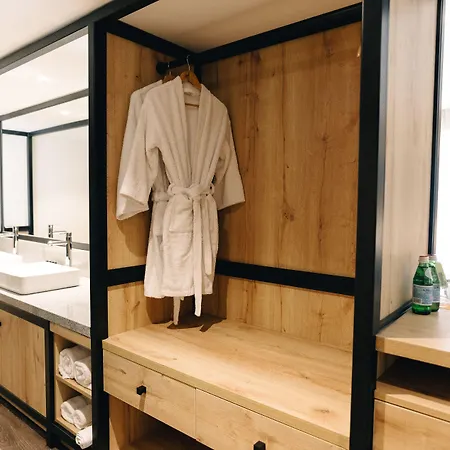 Luoxo Hotel-3