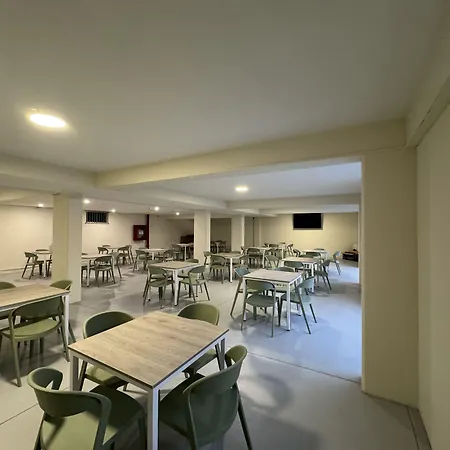 44 Vip Hotel-3