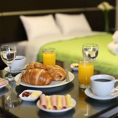 Flamante Hotel & Suite-2