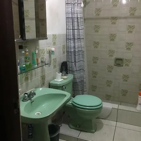 Habitación amoblada en Surco, Lima, Peru-3