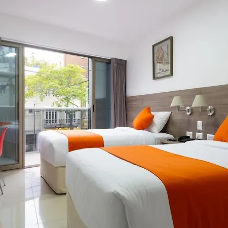 Howard Johnson By Wyndham Lima Miraflores Art House-3