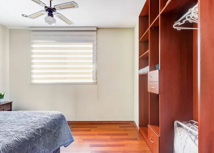 Apartamentos Estela En Alameda Colonial - 5Km Aeropuerto Jorge Chavez Lima